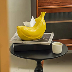 Banana tissue holder