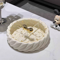 The giver candy bowl