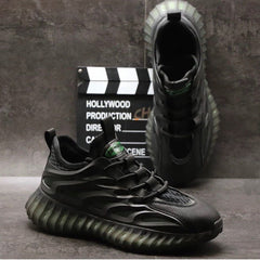 The Gravity Running Shoes