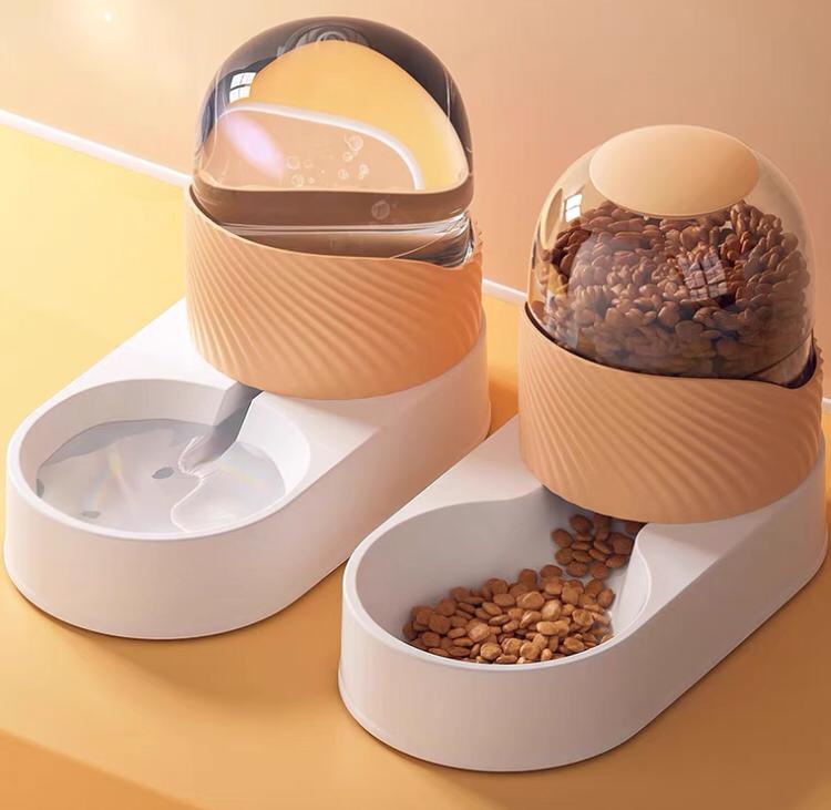 Food & Water Dispenser